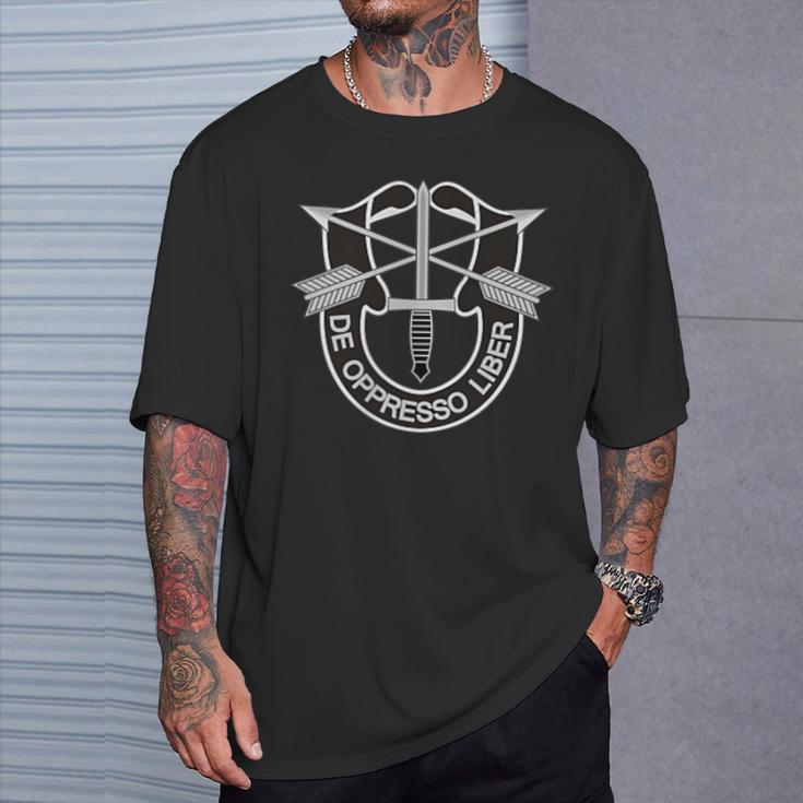 アメリカ特殊部隊f De Oppresso Liber 軍退役軍人 Tシャツ 彼への贈り物