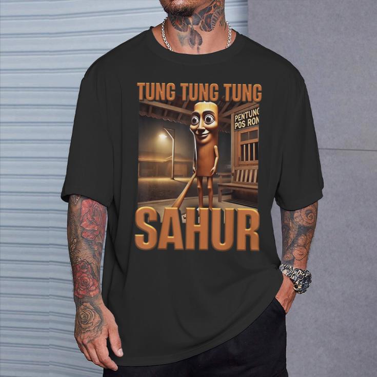 インターネット 陽気なミーム Aiキャラクター Tung Tung Tungahur Tシャツ 彼への贈り物