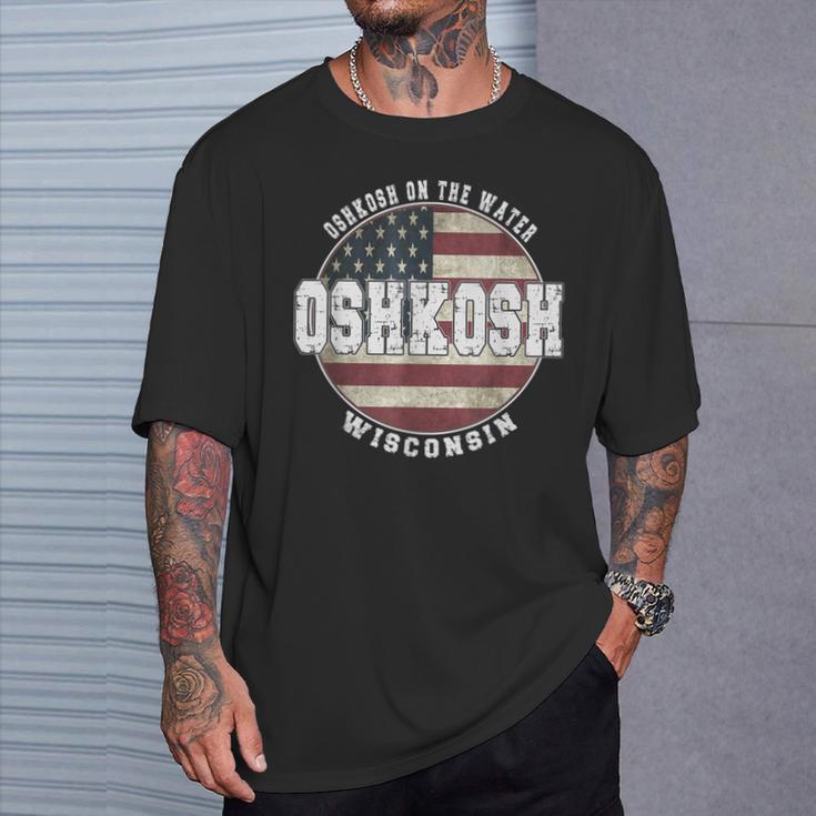 ウィスコンシン州オシュコシュ、ビンテージアメリカ国旗 Tシャツ 彼への贈り物