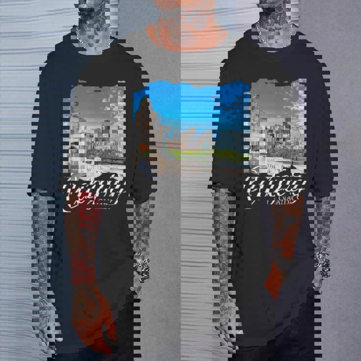 カナダのお土産カルガリー Tシャツ 彼への贈り物