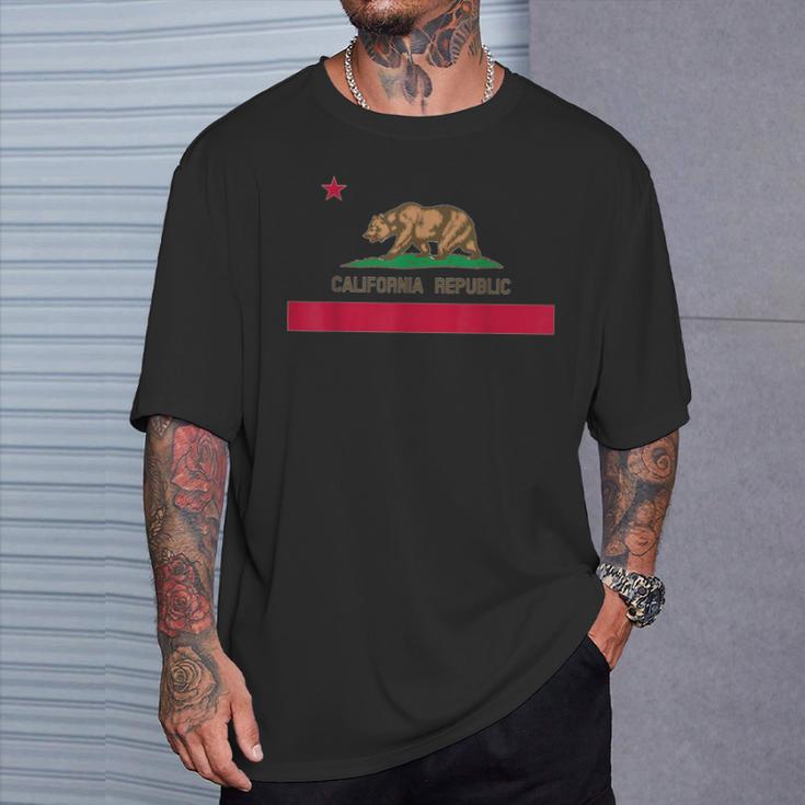 カリフォルニア州 'Bear Republic' 州旗 Tシャツ 彼への贈り物