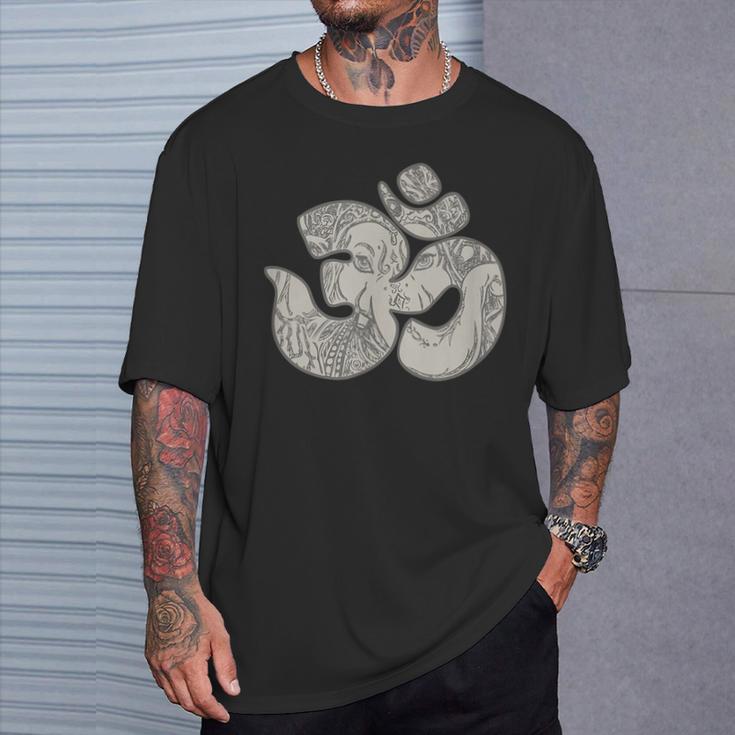 ガネーシャ・オーム・マッシュアップ Tシャツ 彼への贈り物
