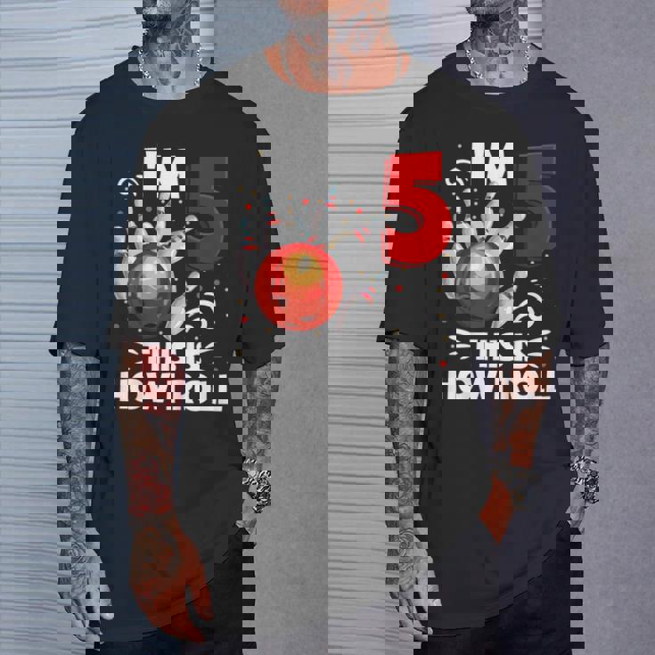 キッズ 5歳の誕生日 男の子 ボウリング This Is How I Roll 5歳 Tシャツ 彼への贈り物