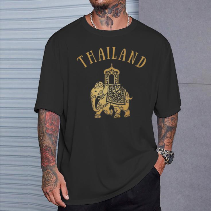 タイ旅行象のお土産。 Tシャツ 彼への贈り物