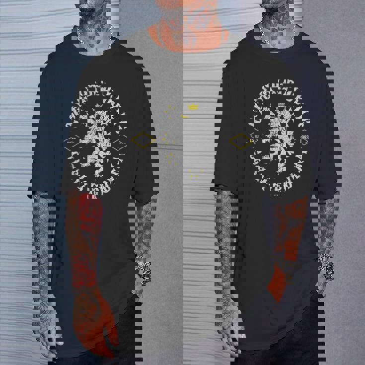 チェコ共和国 ライオン チェコ Tシャツ 彼への贈り物