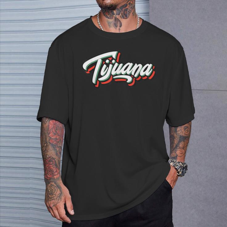 ティファナ メキシコ レトロ ヴィンテージ メキシコ ラティーノ Tj メヒカリ パソ Tシャツ 彼への贈り物
