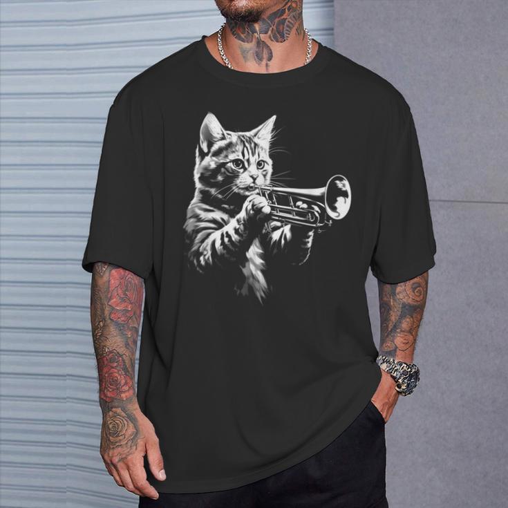 トランペットを奏でる猫 ヴィンテージ ジャズ ミュージシャン トランペッター Tシャツ 彼への贈り物