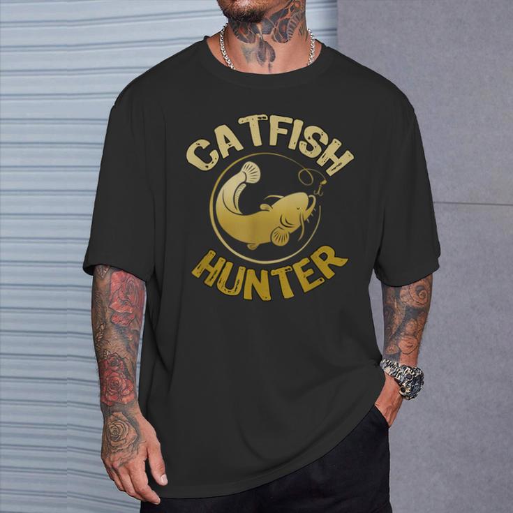 ナマズハンター、トーナメントフィッシングtシャツ Tシャツ 彼への贈り物