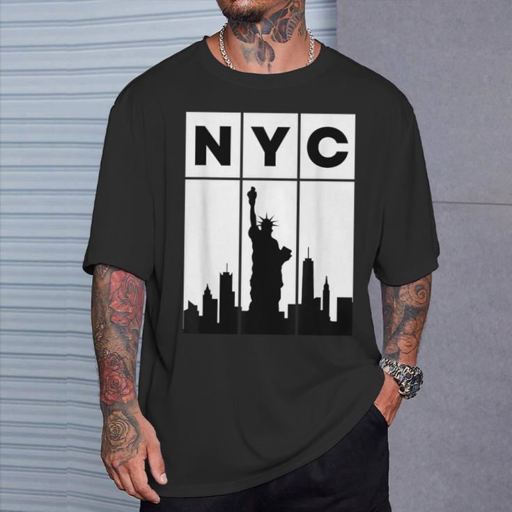 ニューヨークシティ Nyc スカイライン エンパイアステートビル Tシャツ 彼への贈り物
