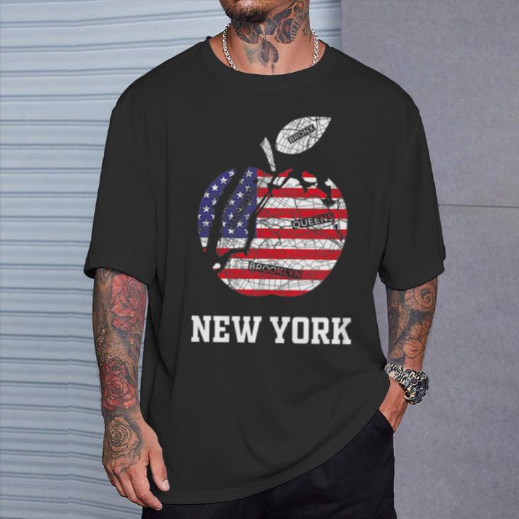 ニューヨーク市 ビッグアップル グラフィック アメリカ国旗付き Tシャツ 彼への贈り物