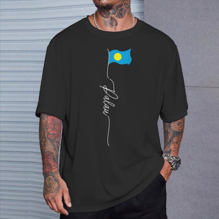 パラオ国旗 パラオ国旗 パラオ愛国国旗 Tシャツ 彼への贈り物