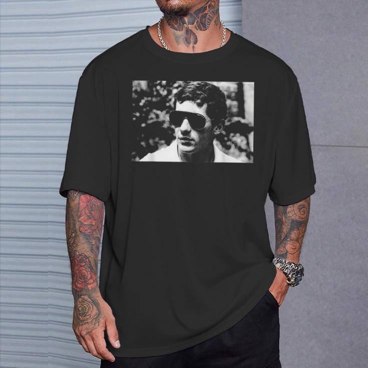 ブラジルのレーシングドライバー アイルトン・セナ 1985 Tシャツ 彼への贈り物