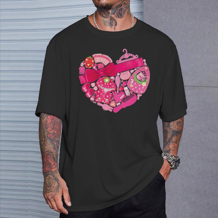 メルちゃん モチーフグラフィック 〜胸ハート & Mellchan〜 Tシャツ 彼への贈り物