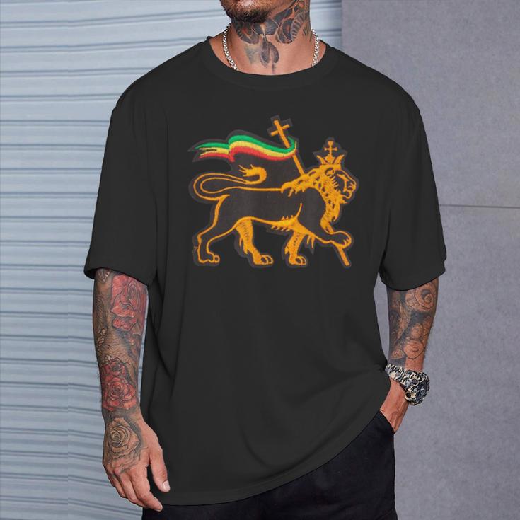 ユダのラスタライオン ユダヤ教のプライド エチオピアとキリスト教徒 Tシャツ 彼への贈り物