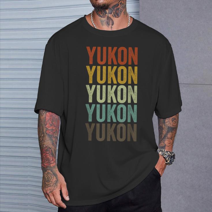 ユーコンシティレトロ Tシャツ 彼への贈り物