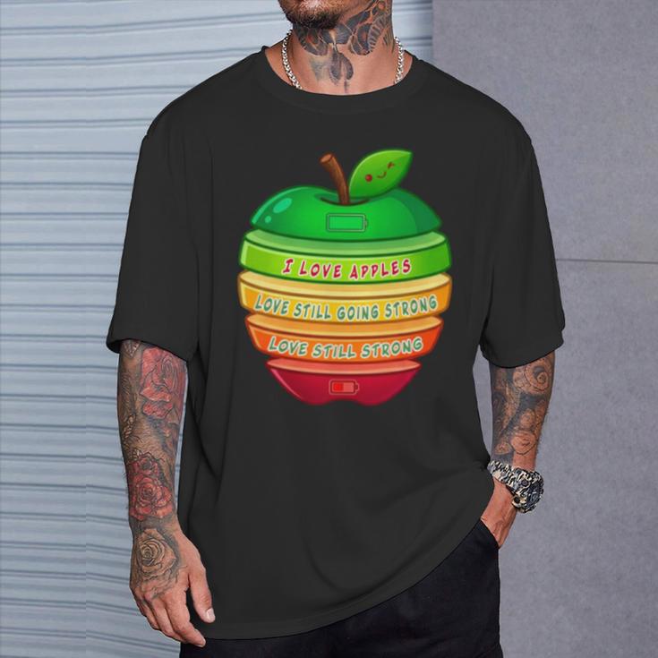 リンゴの力シリーズ リンゴのエネルギー リンゴ スライス 充電 バッテリー 残量 おもしろみ ユニーク 長袖tシャツ Tシャツ 彼への贈り物
