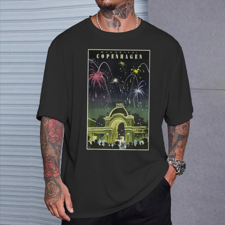 ワンダフル コペンハーゲン チボリ ポスター プリント Tシャツ 彼への贈り物