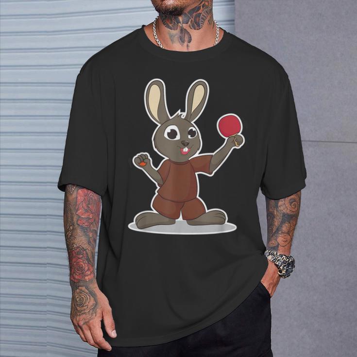 卓球選手 卓球をするかわいいうさぎさん Tシャツ 彼への贈り物