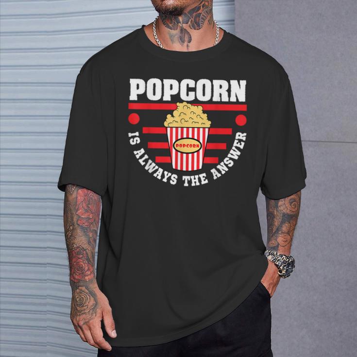 映画と日付の夜のギフトのためのおかしいポップコーンのtシャツ Tシャツ 彼への贈り物