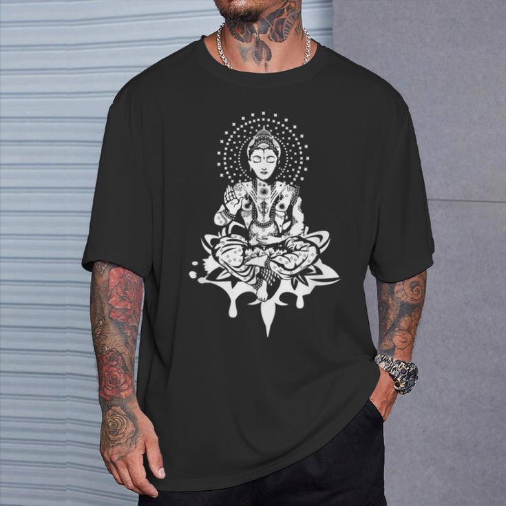 瞑想的な蓮の置物 スピリチュアルな禅ファンタジーデザイン Tシャツ 彼への贈り物