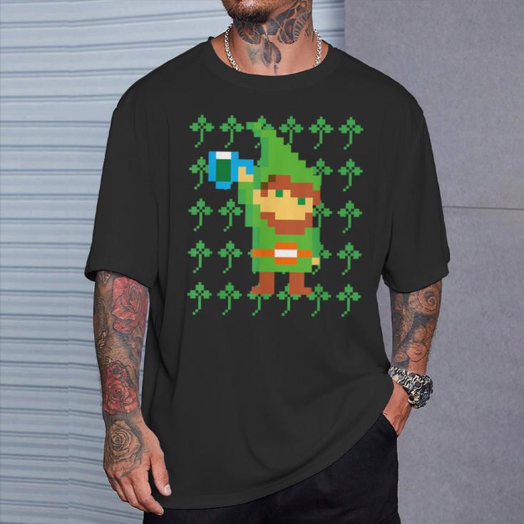 聖パトリックデー 乾杯 ピクセルアート シャムロック ドット絵 レトロゲーム Tシャツ 彼への贈り物