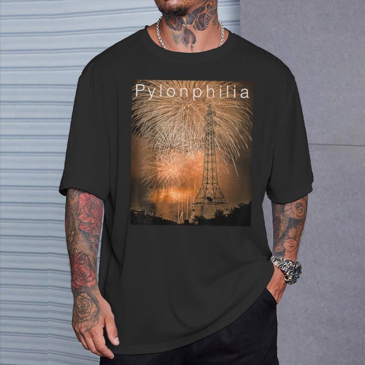 送電鉄塔 -Pylonphilia- Tシャツ 彼への贈り物