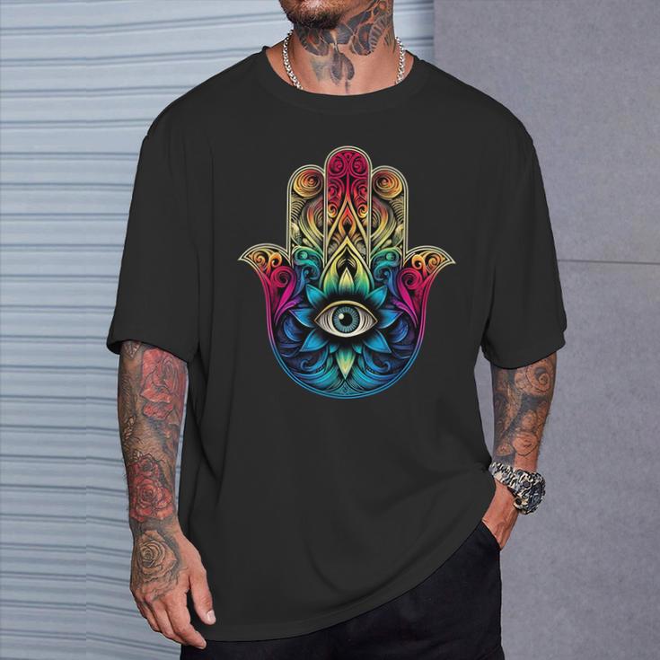 邪眼 呪い 保護 ハムサの手、目を見る邪眼 Tシャツ 彼への贈り物