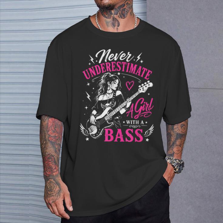 面白いギタリストの言葉 決して過小評価しない A Girl With A Bass Tシャツ 彼への贈り物
