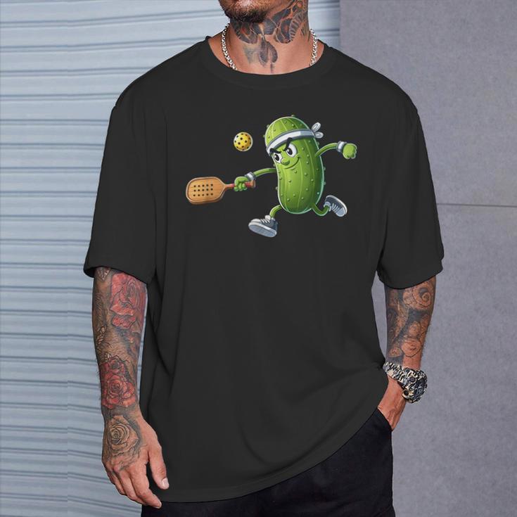 面白いピクルス遊びピックルボール愛好家しゃれピクルスボール付き Tシャツ 彼への贈り物
