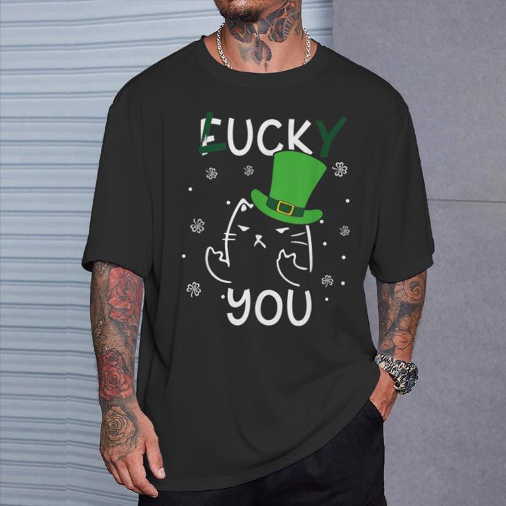 面白い黒猫レプラコーンファックラッキーユー聖パトリックデー Tシャツ 彼への贈り物