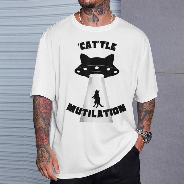 'Cat'tle Mutilation キャットルミューティレーション キャトルミューティレーション 猫 Ufo 宇宙 Tシャツ 彼への贈り物