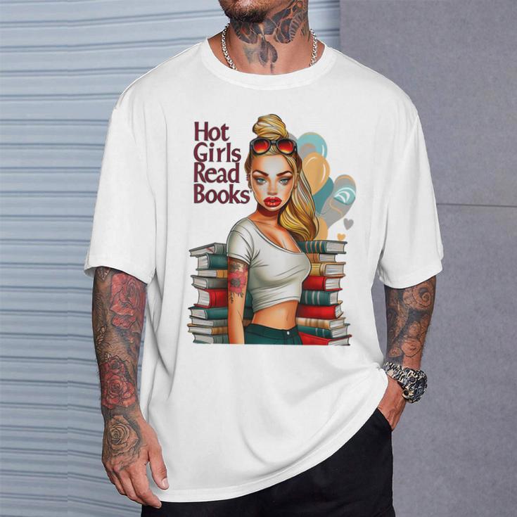 Hot Girls Read BooksSpicy Bookish Girl Dark Romance Reader T-Shirt Gifts for Him