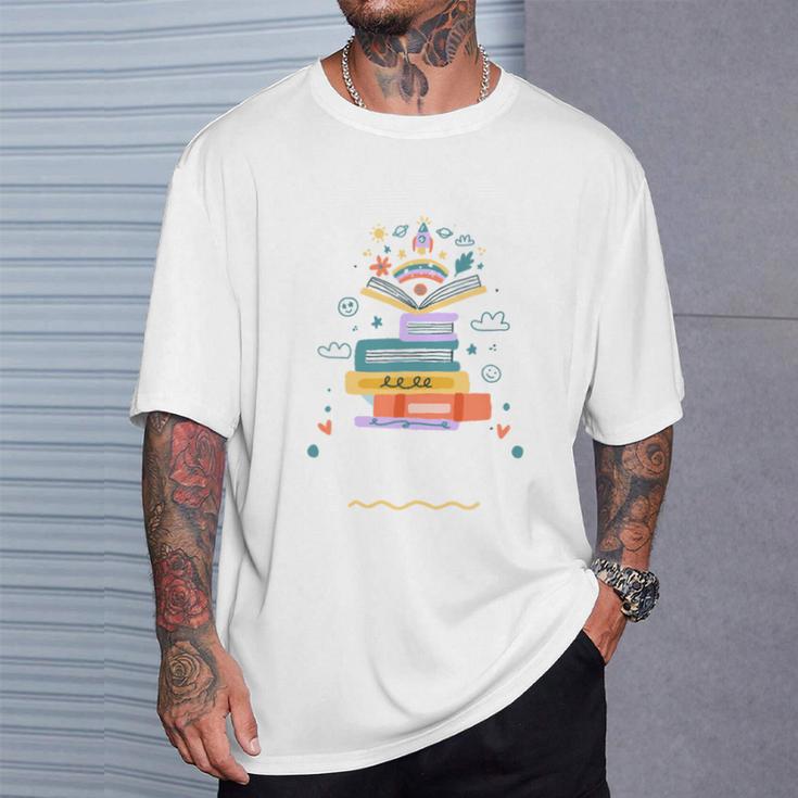 Just A Girl Who Loves Books For Bookworm T-Shirt Gifts for Him