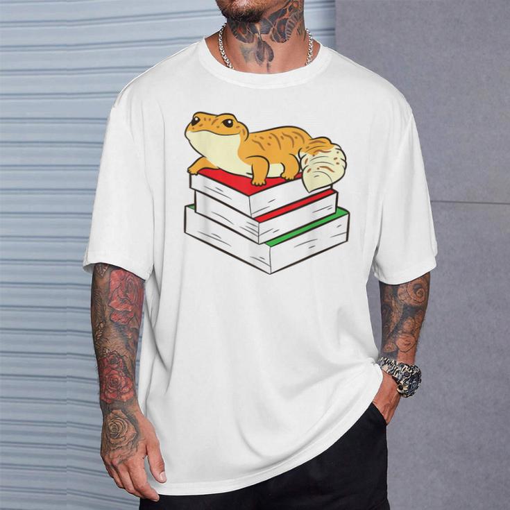 Leopard Gecko Sleeping Books Reading Geckos T-Shirt Gifts for Him Leopard Gecko Sleeping Books Reading Geckos T-Shirt Gifts for Him