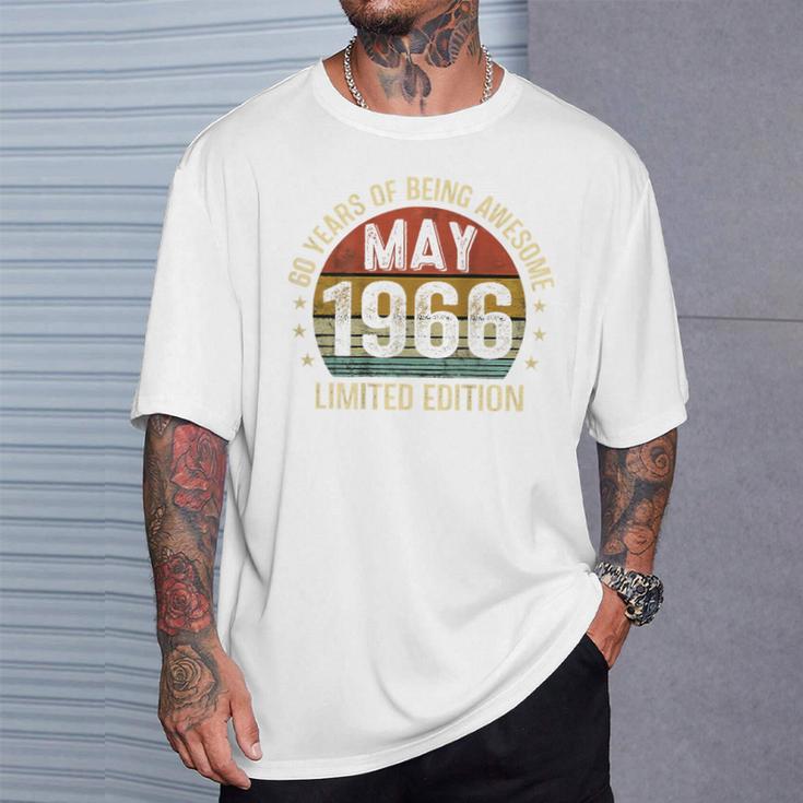 On Back 5月の誕生日 Est 1966年限定版 60Th Tシャツ 彼への贈り物