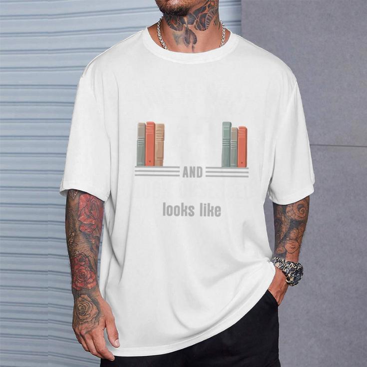 Reader 40s Birthday 40 Years Old Book Lover Reading Comfort Colors Crop Top T-Shirt Gifts for Him