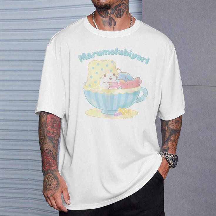まるもふびより ティーカップ Tシャツ 彼への贈り物