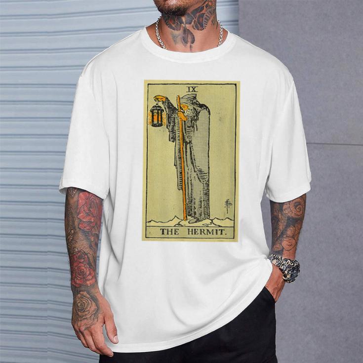 エルミットタロットカード スピリチュアリティ ヴィンテージ Tシャツ 彼への贈り物