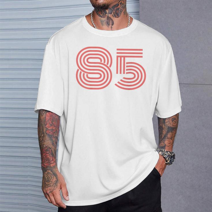 クールなレトロなレタリングジャージ、背番号85 1985 Tシャツ 彼への贈り物