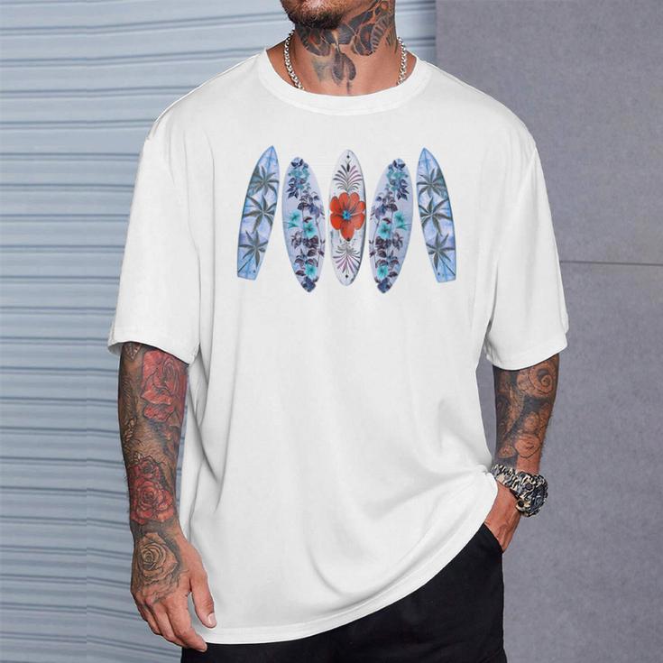 サーフィン サーフボード ヴィンテージ レトロ サーフボーダー ビーチ サーフィン Tシャツ 彼への贈り物