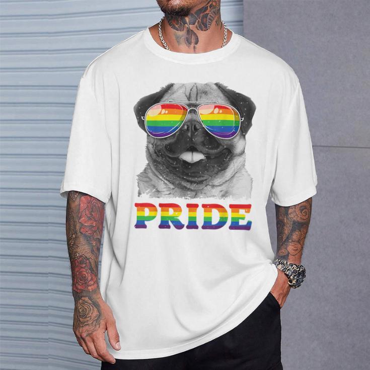 パグ ゲイプライド Lgbt レインボーフラッグ サングラス Lgbtq ギフト 犬 Tシャツ 彼への贈り物