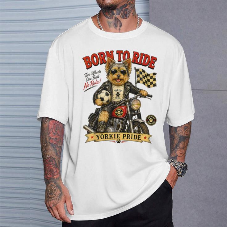 ヨーキー ライド バイク 遊び フットボール サッカー Digor Tシャツ 彼への贈り物