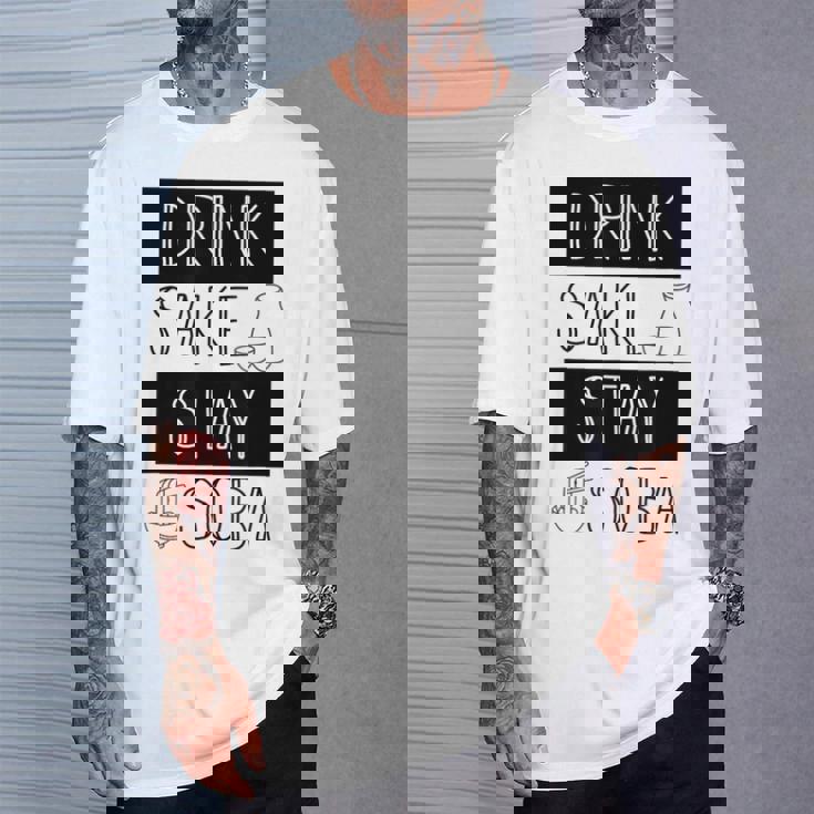 酒飲みそばそば Drinkake Andtayoba Tシャツ 彼への贈り物