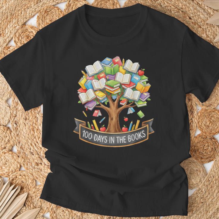 100 Days Of School In The Books Librarian Reading Teacher T-Shirt Gifts for Old Men