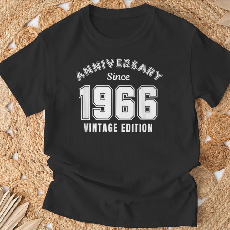 1966年記念 誕生日 還暦祝い 西暦1966年 昭和41年お祝い Tシャツ 高齢者への贈り物