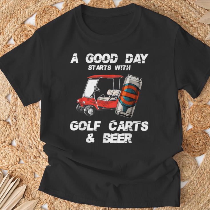 A Good Daytarts With Golf Carts And Beer 面白いゴルフ Tシャツ 高齢者への贈り物