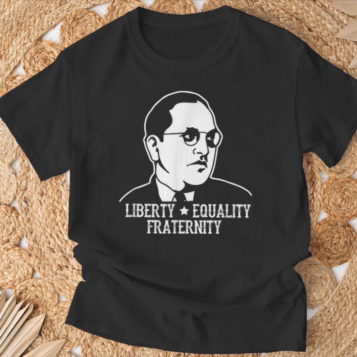 Ambedkar Jayanthi 平等自由 Tシャツ 高齢者への贈り物