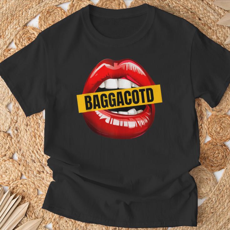 BAGGACOTD Probably Reading Smut Bookish Smutty Book Merch T-Shirt Gifts for Old Men
