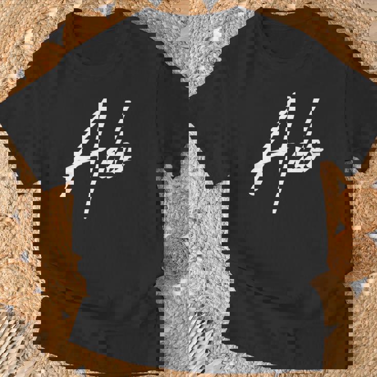 Beautiful Handwritten Font Ado Calligraphy Tシャツ 高齢者への贈り物