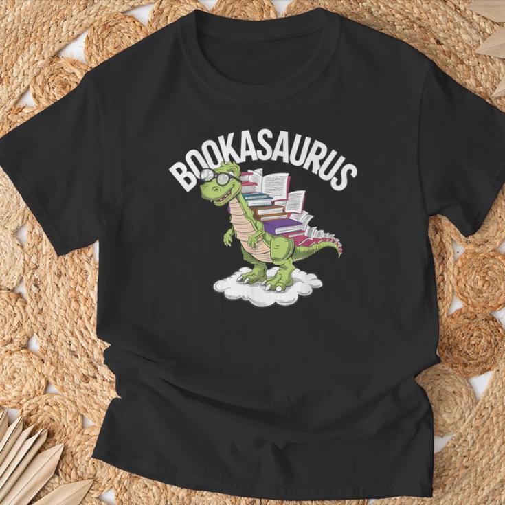 Book Dinosaur T-Rex Bookworm Dino Book Reading T-Shirt Gifts for Old Men